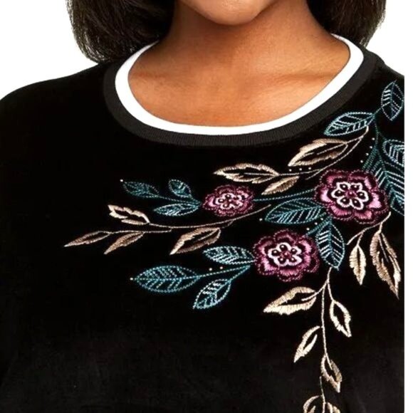 Alfred Dunner Black Velvet Embroidered Floral Sweatshirt Pullover Womens Size L - Picture 2 of 11